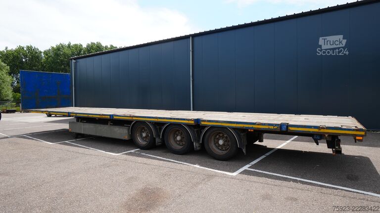 Платформенный трейлер Pacton 3 axle Flatbed trailer with twistlocks mega