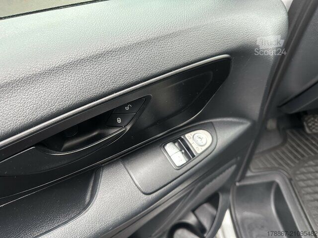 Prispôsobená dodávka Mercedes-Benz Vito Kasten 111 CDI kompakt Kamera Webasto Navi