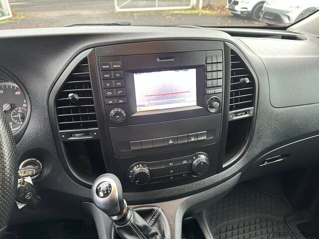 Prispôsobená dodávka Mercedes-Benz Vito Kasten 111 CDI kompakt Kamera Webasto Navi