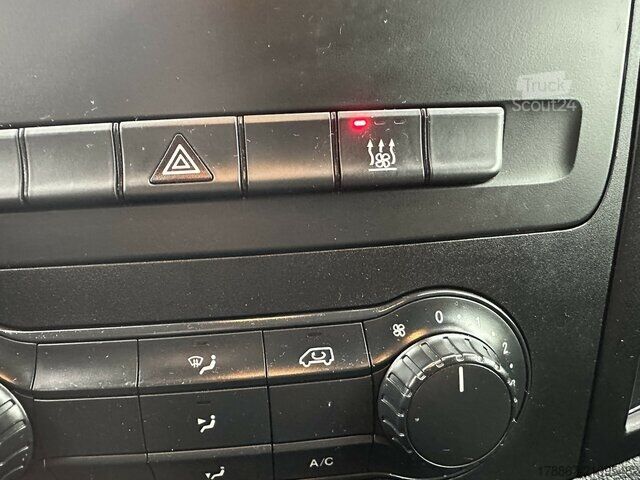 Prispôsobená dodávka Mercedes-Benz Vito Kasten 111 CDI kompakt Kamera Webasto Navi