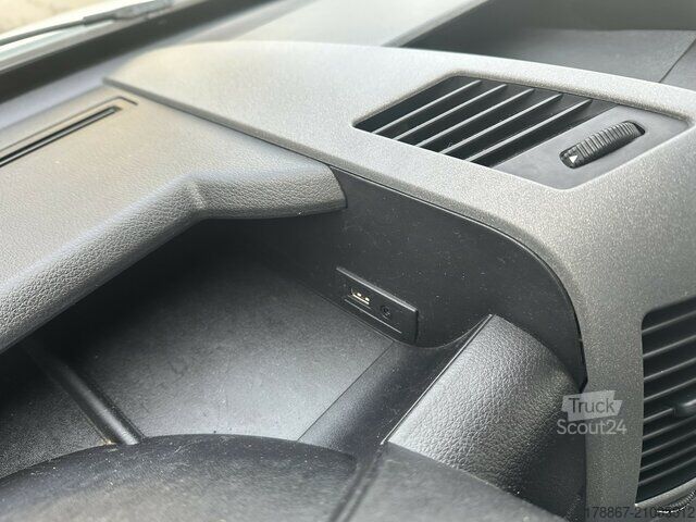 Kombijevsko vozilo z dvojno kabino Mercedes-Benz Sprinter 316 CDI 4X4 DoKa Pritsche Plane