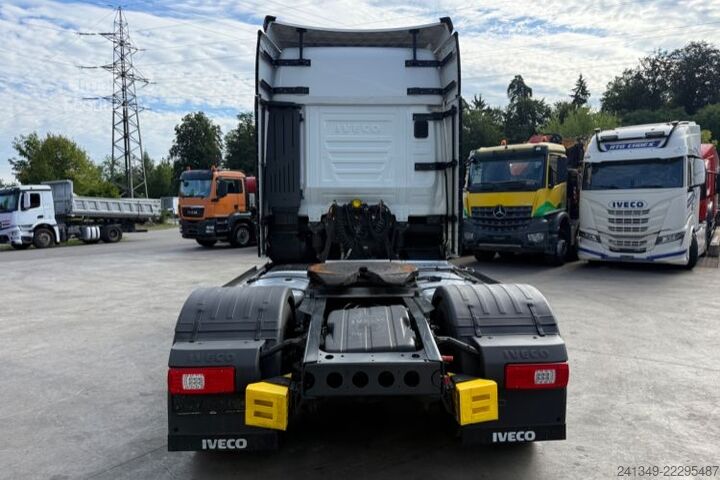 Vakio vetoauto IVECO S-Way 490 4x2