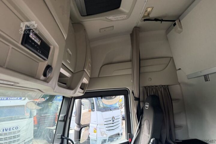 Vakio vetoauto IVECO S-Way 490 4x2