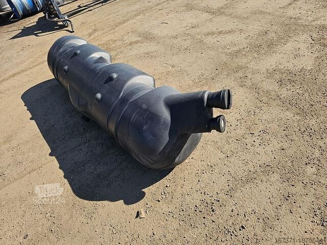 2014 Schmitz Cargobull tank til køleenhed plast letvægts. Schmitz Cargobull tank for fridge unit plastic light weight.