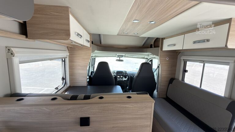 Poluintegrisani kamper Fiat Ducato Weinsberg Carasuite 2020 | Completamente accessoriato |5 postiletto