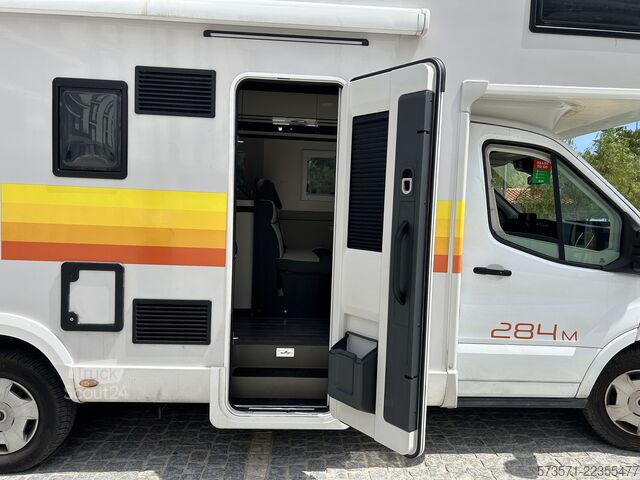 Asuntoauto Roller Team Kronos 284M | Ford Transit 2 165 CV Automática | 5 plazas