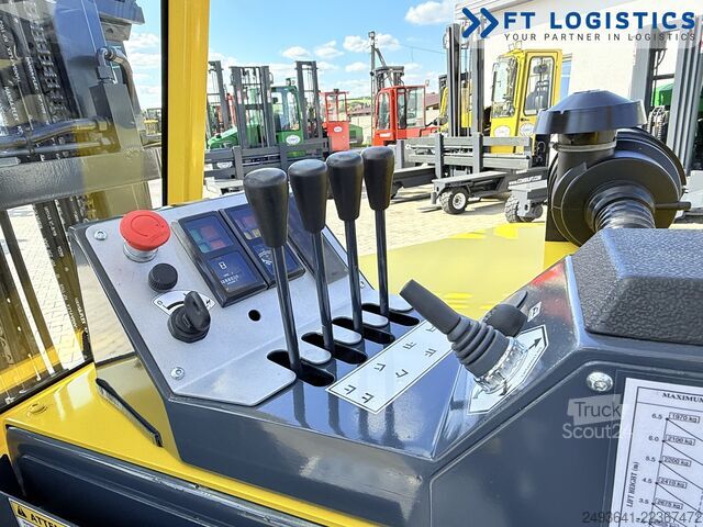 Nelisuuntatrukki Combilift CB3000 DIESEL TRIPLEX 5500 FREE-LIFT