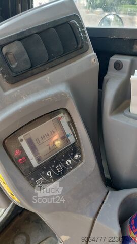 حفارة صغيرة Kubota KX 080-4 V alpha 2