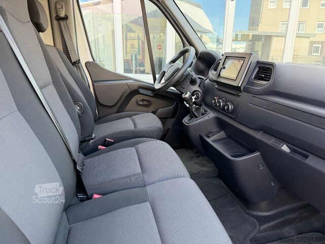 Βαν με κουρτίνα πλευράς RENAULT Master 3Sitze  Kamera AHK Navi 16.000 KM