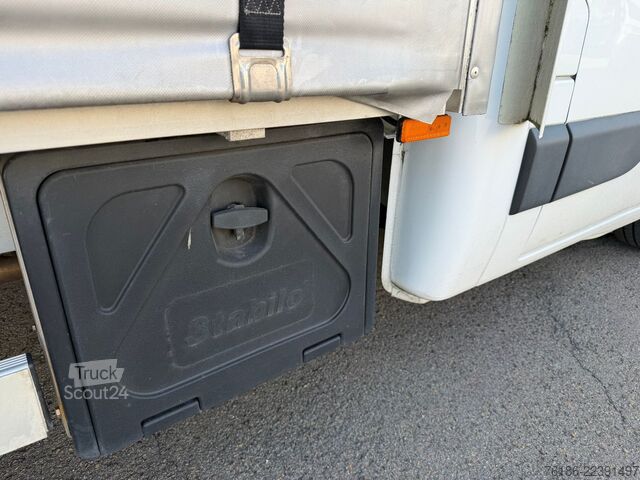 Βαν με κουρτίνα πλευράς RENAULT Master 3Sitze  Kamera AHK Navi 16.000 KM