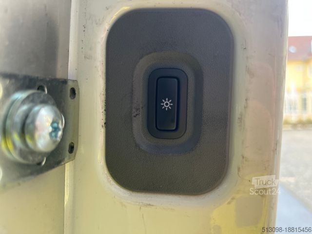 Kastenwagen hoch VOLKSWAGEN CRAFTER BOTTREGALS. AUTOMATIK NAVI ACC STANDHZG.