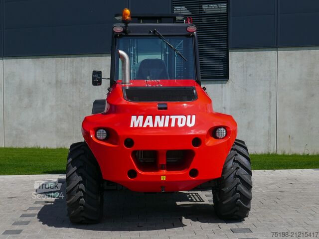 All-terrain forklift Manitou M 50-4