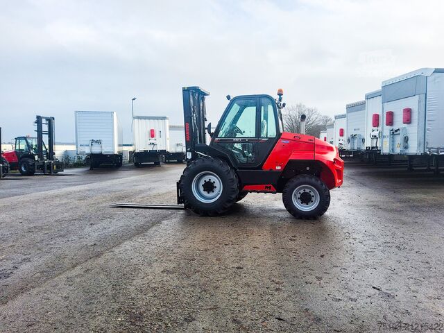All-terrain forklift Manitou M 30-4