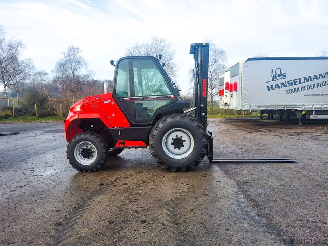 All-terrain forklift Manitou M 30-4