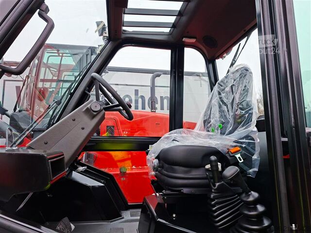 All-terrain forklift Manitou M 30-4