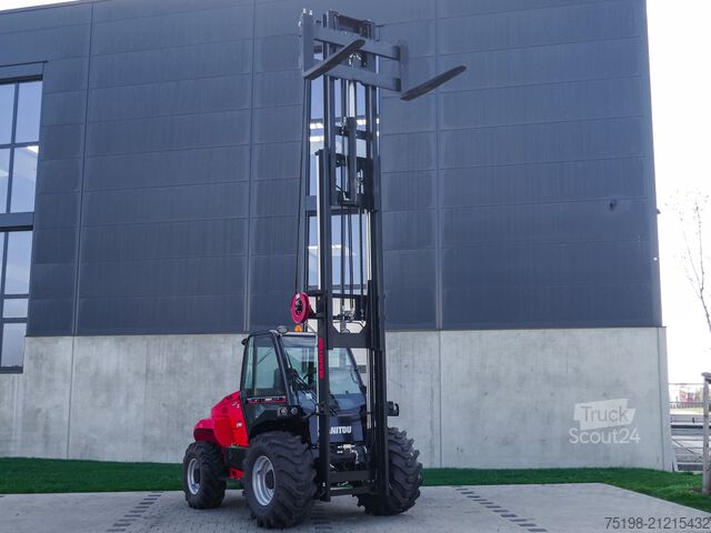 All-terrain forklift Manitou M 50-4