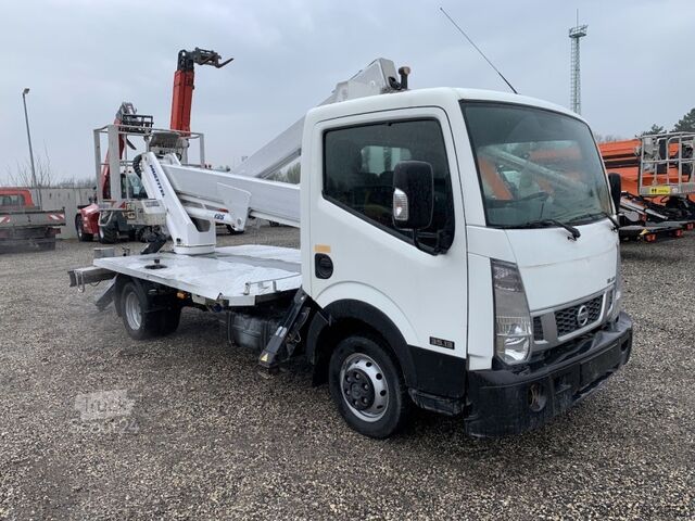 Furgonetka Nissan Cabstar Multitel HX195 - 19,5m