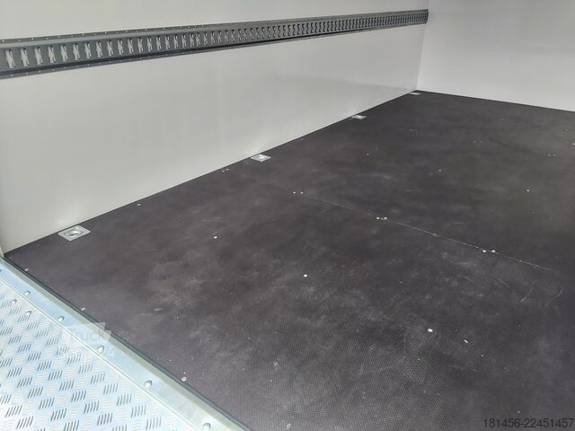 Reboques de automóveis Other Multi Koffer Seitentür Heckrampe 2700kg 1ookm aero 420x200x210cm für Werkstattausbau Neu verfügbar