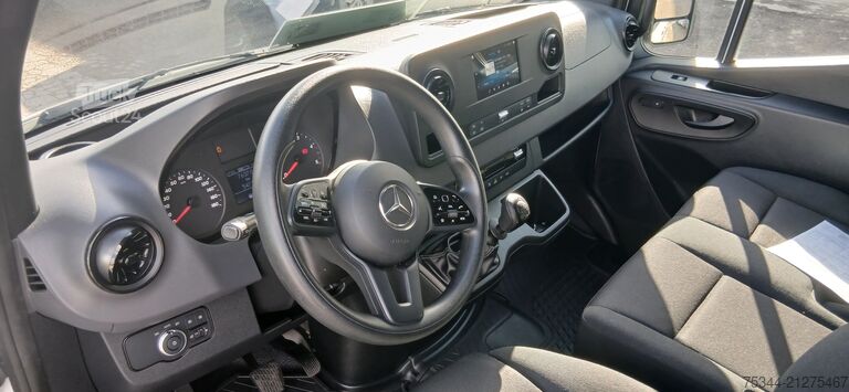 Fourgon tôlé Mercedes-Benz Sprinter 315 f 43/35