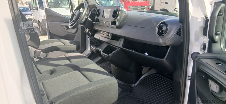 Fourgon tôlé Mercedes-Benz Sprinter 315 f 43/35