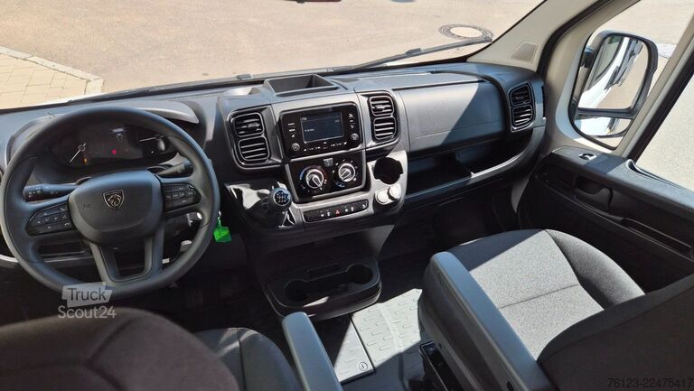 Bestelwagen met verhoogd dak PEUGEOT Boxer  Hochraum 9 Sitzer L3H2 verglast BlueHDi