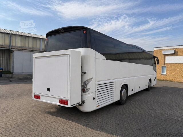 Távolsági autóbusz VDL Futura FHD2-129.440