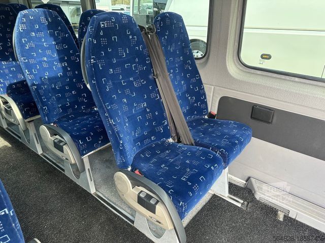 Minibusz MERCEDES-BENZ 516 CDI Sprinter