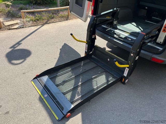 Minibus VW CRAFTER 9 SITZER KLIMA HECKANTRIEB HECKLIFT