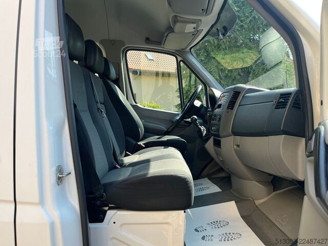 Minibus VW CRAFTER 9 SITZER KLIMA HECKANTRIEB HECKLIFT