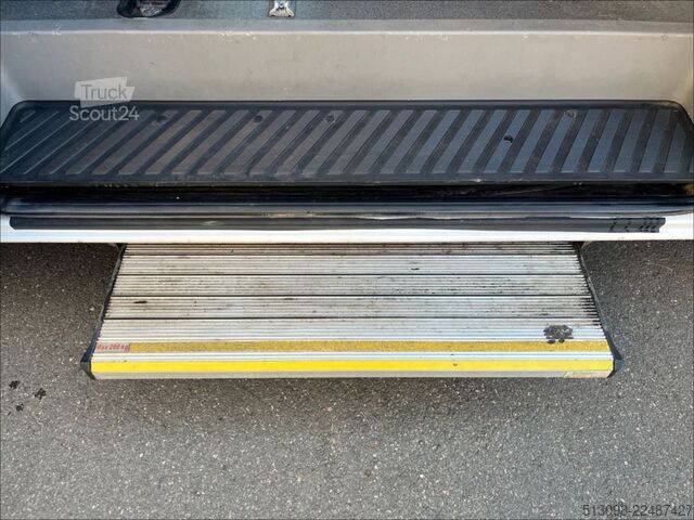 Minibus VW CRAFTER 9 SITZER KLIMA HECKANTRIEB HECKLIFT