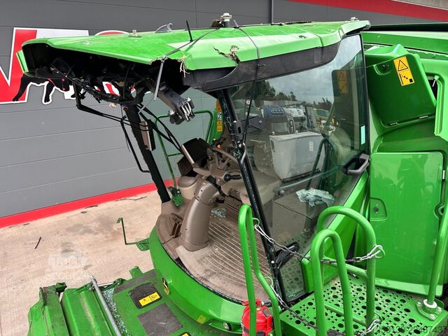 Kombains John Deere WT56/T560HM Mähdrescher *verunfallt*