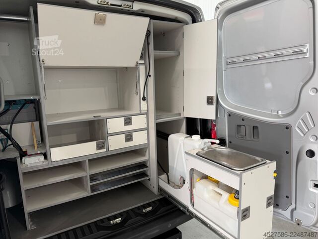 Fire truck VW Crafter L2H1*POLIZEI EINSATZFZG*STANDKÜHLUNG*TOP