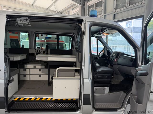 Fire truck VW Crafter L2H1*POLIZEI EINSATZFZG*STANDKÜHLUNG*TOP