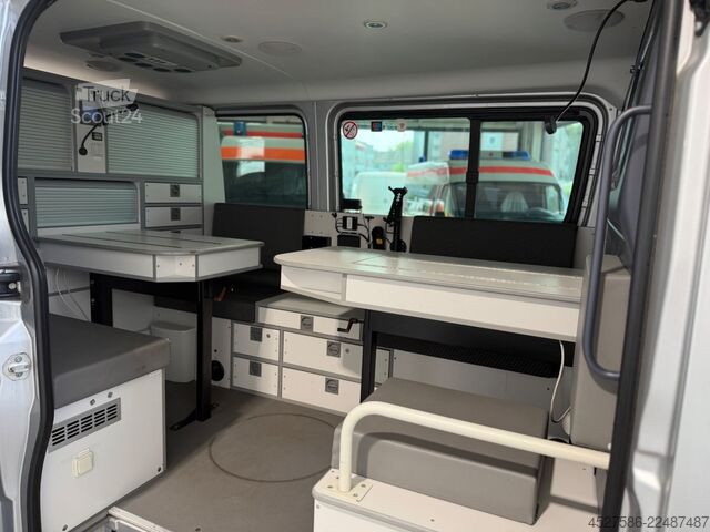 Fire truck VW Crafter L2H1*POLIZEI EINSATZFZG*STANDKÜHLUNG*TOP