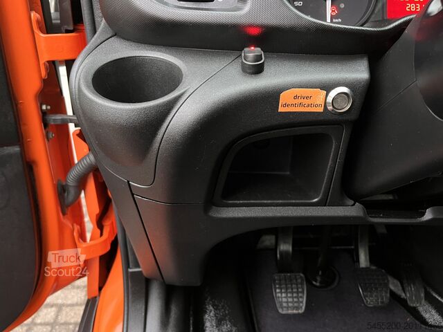 Loading platform Iveco Daily 35S12V 2.3 Laadklep 500kg Afneembare Trek...