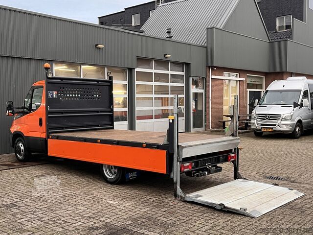 Навантажувальна платформа Iveco Daily 35S12V 2.3 Laadklep 500kg Afneembare Trek...
