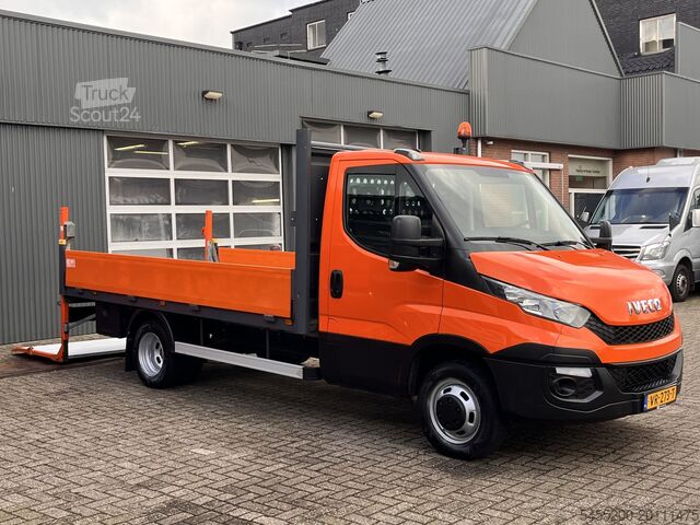 Loading platform Iveco Daily 35C15 2.3 375 Trekhaak 3500kg Laadklep 50...