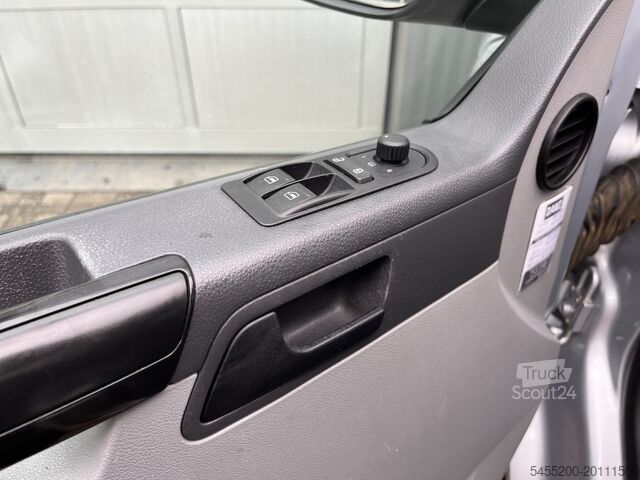 Kombi med högt tak Volkswagen Transporter 2.0 TDI L2H1 4Motion DC Automaat 2x...