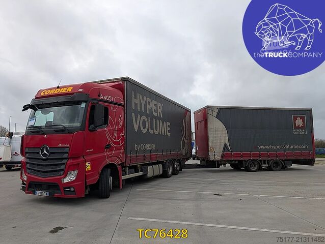 Bâche coulissante Mercedes-Benz Actros 2548