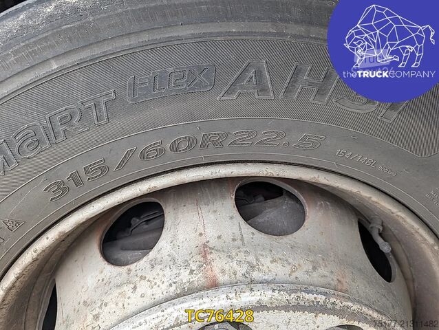 Bâche coulissante Mercedes-Benz Actros 2548