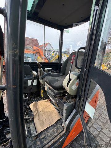 Miniexcavadora HITACHI ZX18