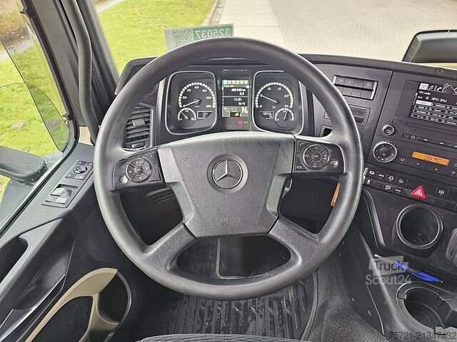 Standaard trekker MERCEDES-BENZ ACTROS 1840