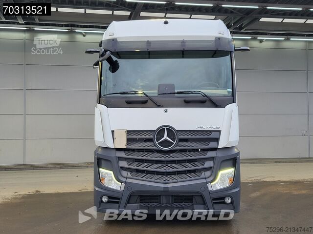 Volumetrekker Mercedes Actros 1845 4X2 Bigspace Lowdeck Mirrorcam 2x Tank