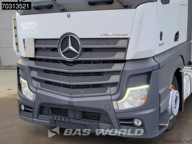 Volumetrekker Mercedes Actros 1845 4X2 Bigspace Lowdeck Mirrorcam 2x Tank