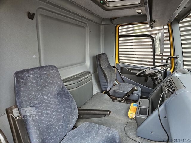 Vrachtwagen met kraan DAF CF 85.330 ATI / 40 t/m CRANE / KRAN / 8.500 km!