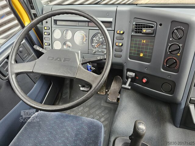 Vrachtwagen met kraan DAF CF 85.330 ATI / 40 t/m CRANE / KRAN / 8.500 km!