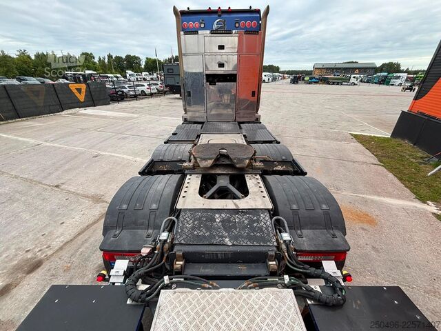 Стандартен трактор Volvo FH 16 750 10x4 GCW 185 ton / GLOBE XL / RETARDE...