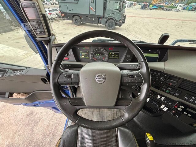 Τυποποιημένος ελκυστήρας Volvo FH 16 750 10x4 GCW 185 ton / GLOBE XL / RETARDE...