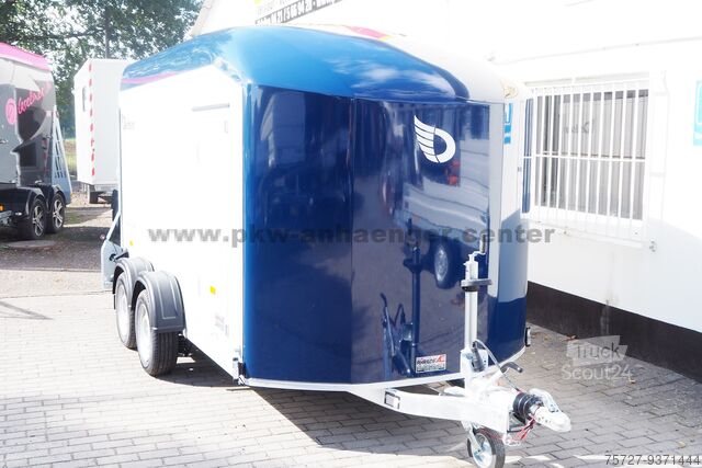 Caisse fermée (ou tôlé) Cheval Liberté Debon Roadstar C700 2600kg 370x181x203cm