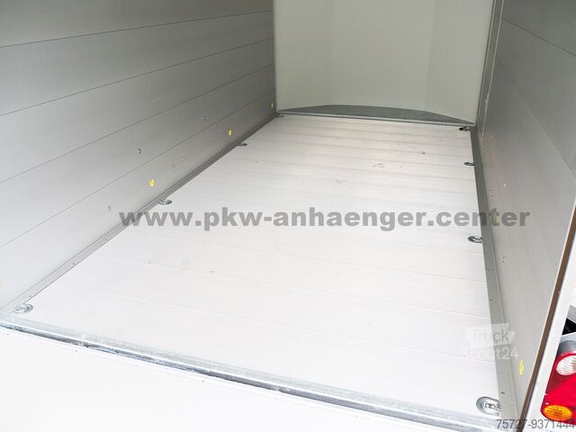 Caisse fermée (ou tôlé) Cheval Liberté Debon Roadstar C700 2600kg 370x181x203cm